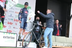 22-samyn-arriv-h-060